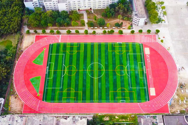 塑胶体育场地